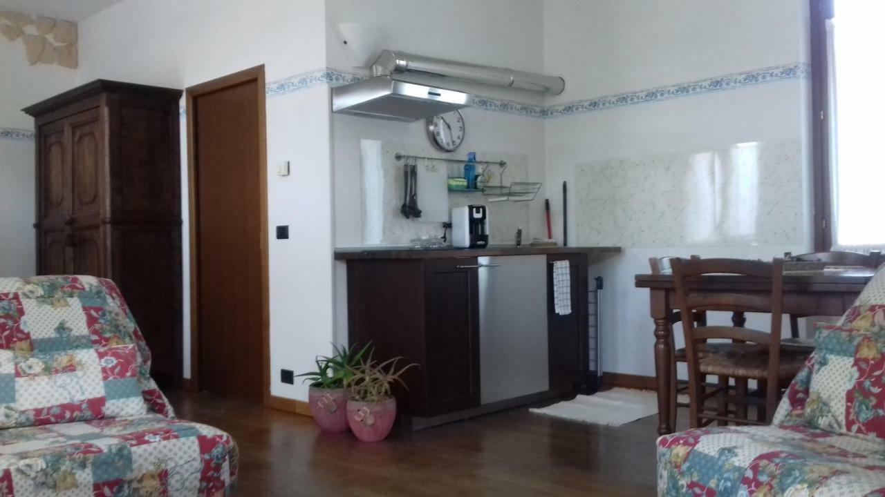 Agriturismo Cascina Knec Feisoglio Екстериор снимка